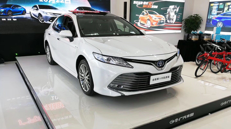 威麟勤力為多家汽車4S店設(shè)計汽車展臺