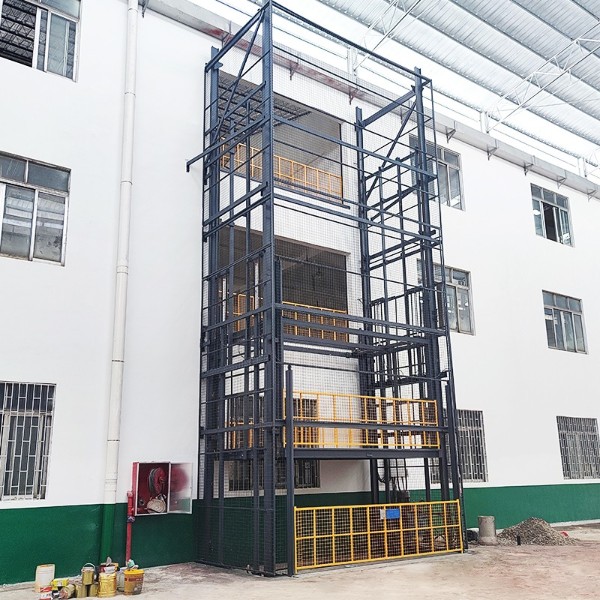 2.5-8米（三層樓）